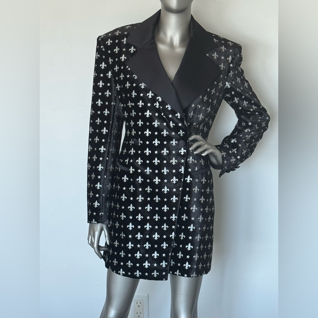 Stylish Black And White Women's Blazer